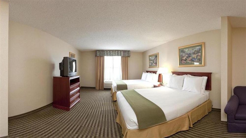 Holiday Inn Express Hotel & Suites Circleville By Ihg Dış mekan fotoğraf