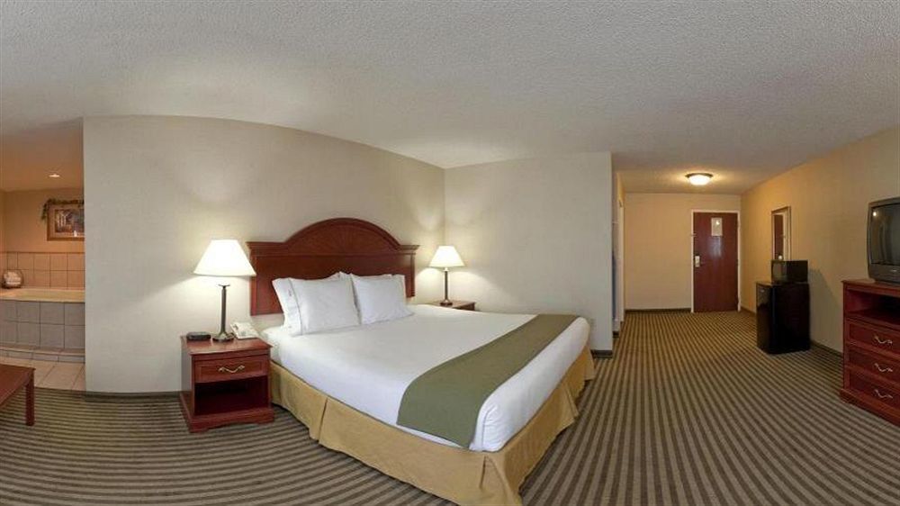 Holiday Inn Express Hotel & Suites Circleville By Ihg Dış mekan fotoğraf